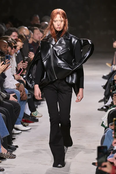 Look 6
